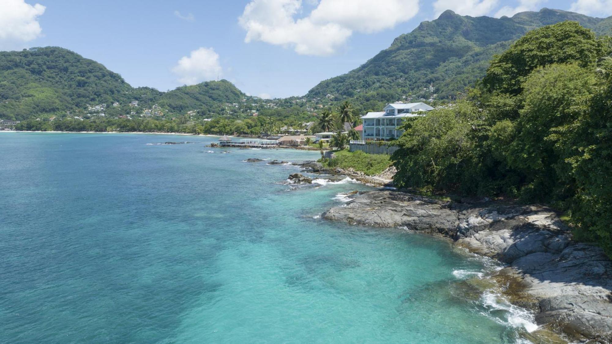 Vallonend Beachfront Villa With Excellent View 벨옴브레 외부 사진
